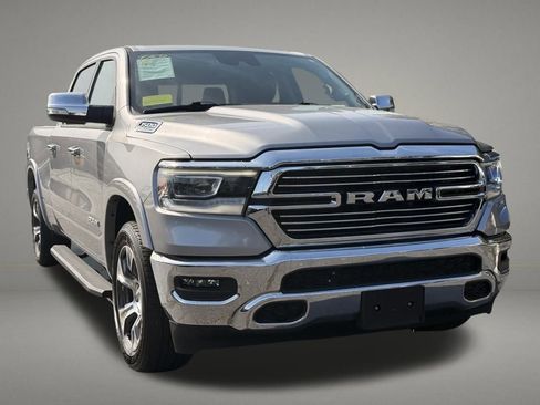 Used 2022 RAM 1500 Laramie AWD/4WD image 8
