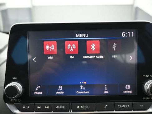 Used 2020 Nissan Altima 2.5 S AWD/4WD image 7