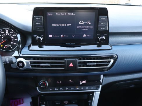 Used 2023 Kia Seltos S image 23