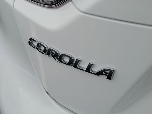 New 2026 Toyota Corolla SE image 8