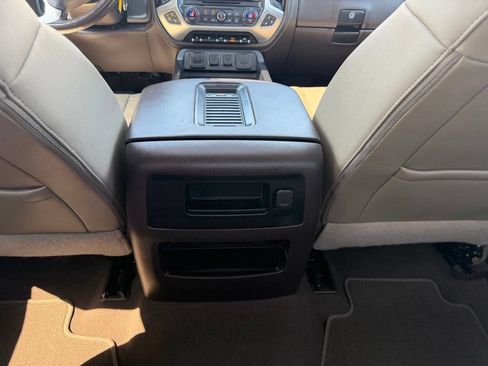 Used 2018 GMC Sierra 1500 SLT w/ SLT Premium Package AWD/4WD image 24