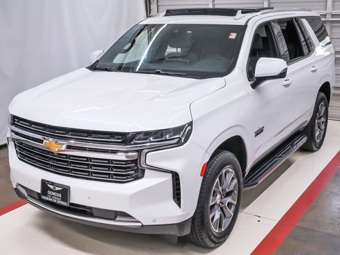 Used 2024 Chevrolet Tahoe LT w/ LT Signature Package RWD image 1