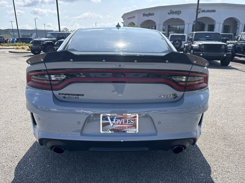 Used 2021 Dodge Charger SRT Hellcat RWD image 6