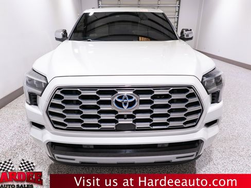 Used 2024 Toyota Sequoia Capstone AWD/4WD image 7