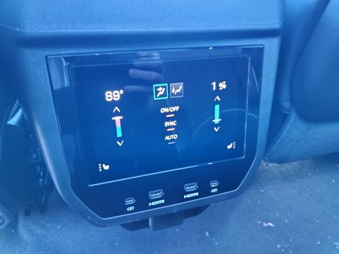 New 2026 GMC Yukon XL Denali Ultimate image 12