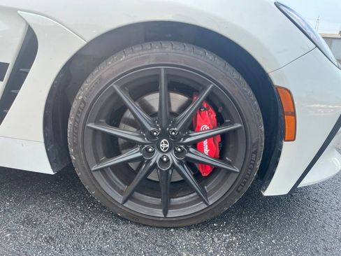 Used 2024 Toyota GR86 TRUENO Edition RWD image 12