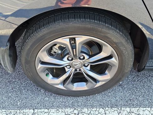 Used 2024 Honda Accord EX-L image 30