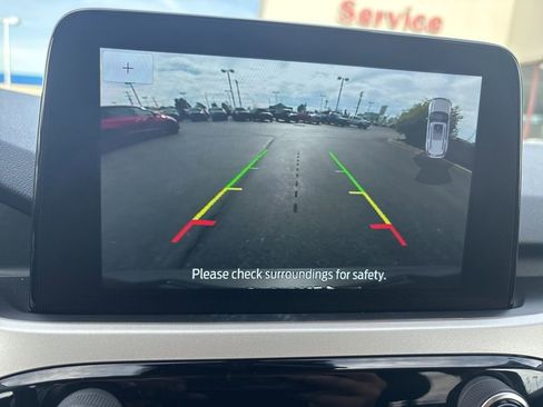 Used 2022 Ford Escape SEL image 38