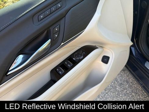 Used 2025 Cadillac CT4 Premium Luxury image 18