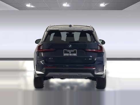 Used 2026 BMW X1 xDrive28i w/ Technology Package image 9