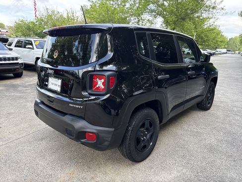 Used 2019 Jeep Renegade Sport w/ UConnect 7.0 Group AWD/4WD image 7