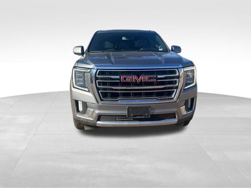 Used 2021 GMC Yukon SLT w/ SLT Premium Package image 6