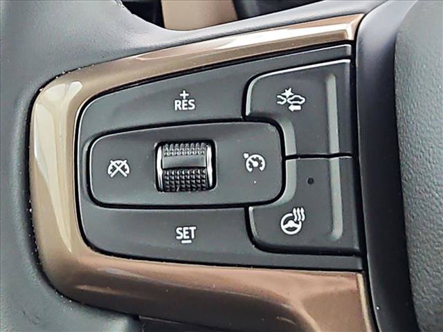 Used 2024 Chevrolet Suburban High Country w/ Max Trailering Package RWD image 23
