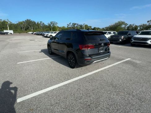 Certified 2024 Volkswagen Taos S FWD image 6