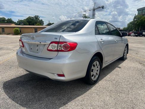 Used 2011 Toyota Corolla LE FWD image 6