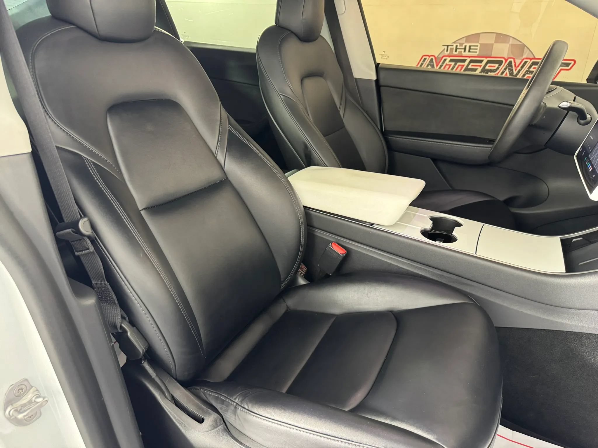 Used 2020 Tesla Model Y Long Range AWD/4WD image 35