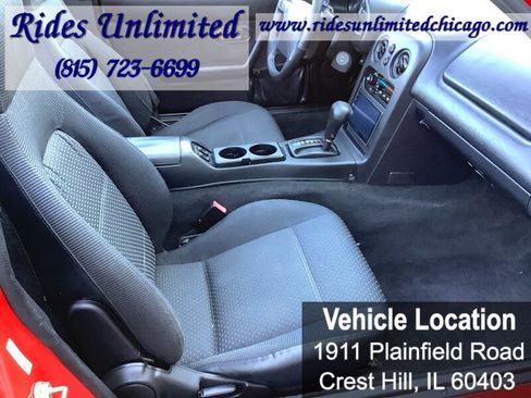 Used 1996 MAZDA MX-5 Miata RWD image 25