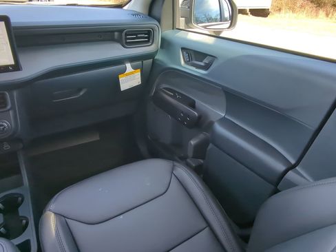 New 2026 Ford Maverick Lariat w/ Black Appearance Package AWD/4WD image 15