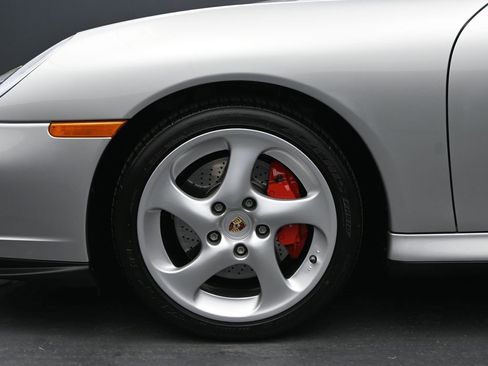 Used 2004 Porsche 911 Turbo image 27