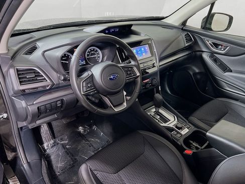 Used 2020 Subaru Forester Premium AWD/4WD image 9