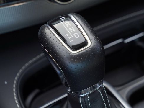 Used 2019 Volvo XC90 T6 R-Design w/ Advanced Package image 16