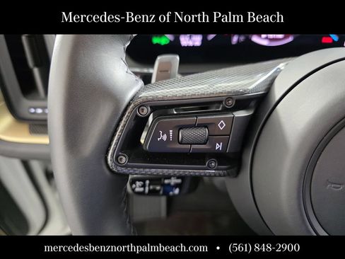 Used 2025 Porsche Cayenne Turbo GT AWD/4WD image 20