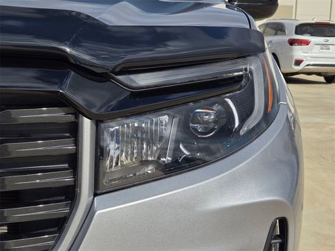 Used 2022 Honda Ridgeline Sport image 32