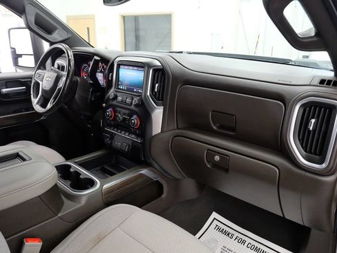 Used 2021 Chevrolet Silverado 2500 LT w/ Convenience Package AWD/4WD image 16