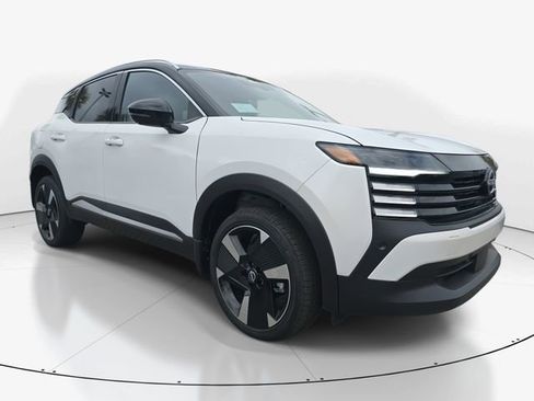 New 2026 Nissan Kicks SR w/ SR Premium Package image 2