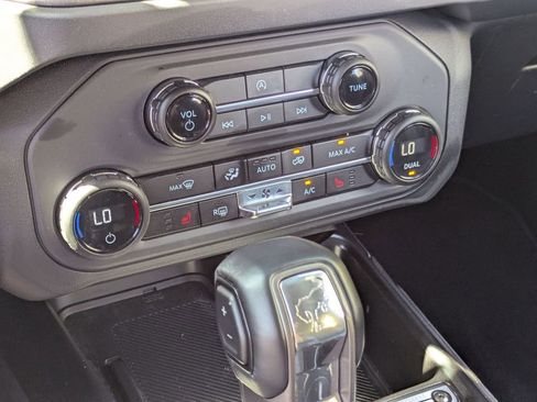 Used 2025 Ford Bronco Big Bend image 22