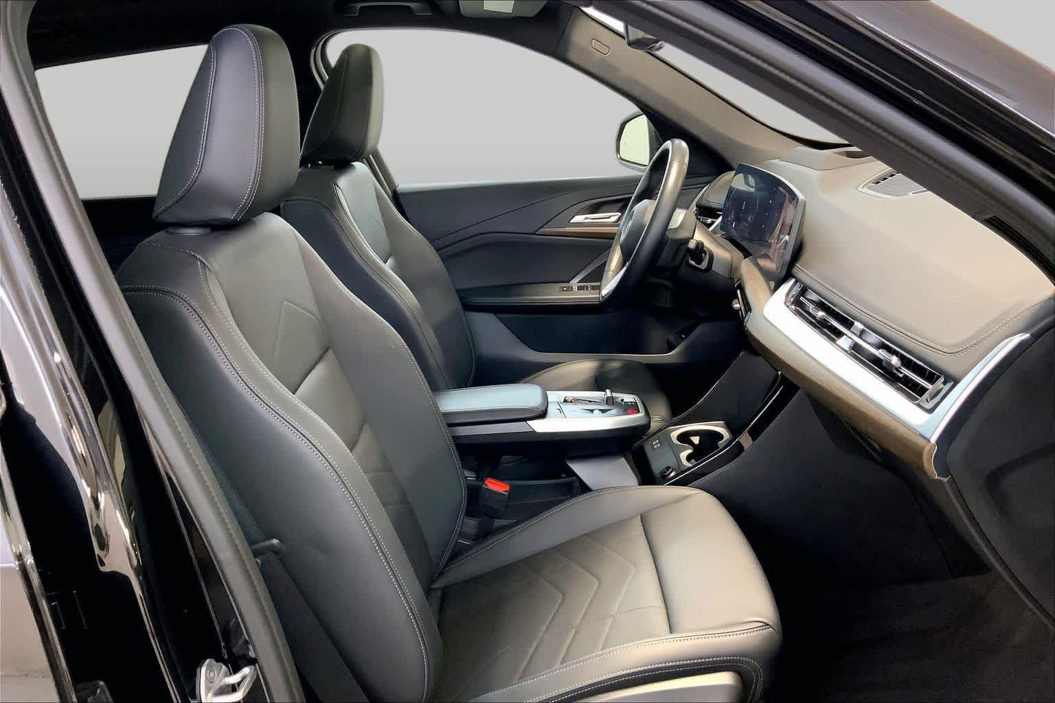 Used 2026 BMW X1 xDrive28i AWD/4WD image 8