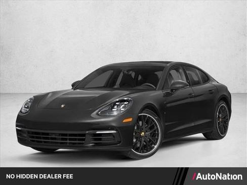 Used 2018 Porsche Panamera image 1