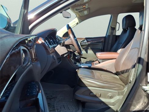 Used 2014 Buick Enclave Leather image 12
