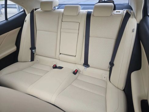 Used 2016 Lexus IS 300 AWD w/ Premium Package image 2