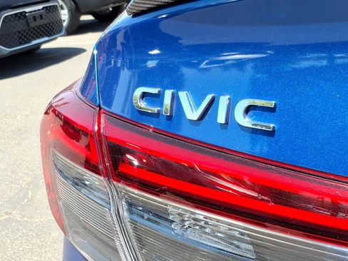 Used 2024 Honda Civic LX image 10