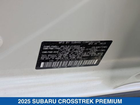 Certified 2025 Subaru Crosstrek 2.0i Premium image 38