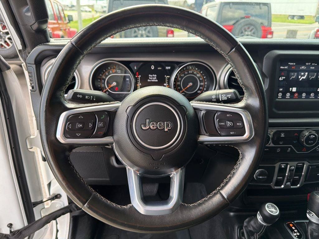 Used 2021 Jeep Gladiator Overland w/ Safety Group AWD/4WD image 44