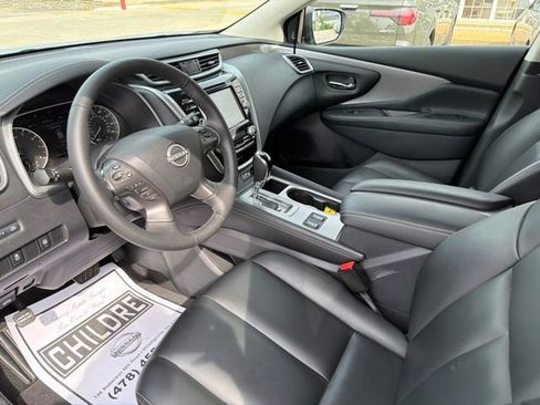 Used 2024 Nissan Murano SV w/ SV Midnight Edition Package FWD image 10