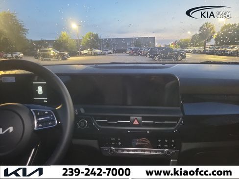 New 2026 Kia Seltos S FWD image 20