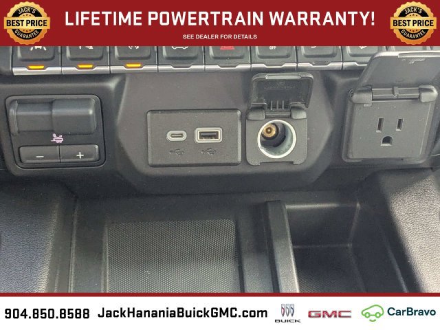 Used 2021 GMC Sierra 1500 Denali w/ Denali Ultimate Package AWD/4WD image 23