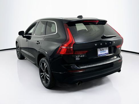 Used 2021 Volvo XC60 T5 Momentum w/ Premium Package image 7