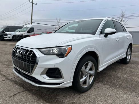 Used 2020 Audi Q3 2.0T Premium w/ Convenience Package image 27