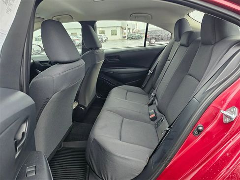 Used 2025 Toyota Corolla LE image 17