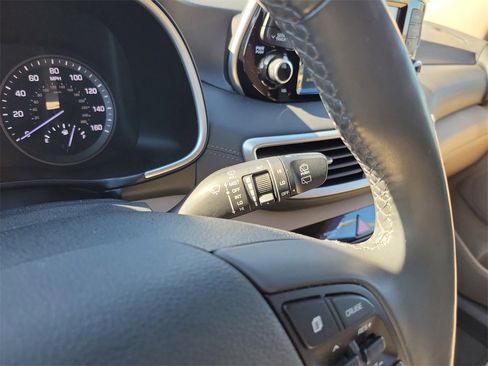 Used 2021 Hyundai Tucson Limited image 32