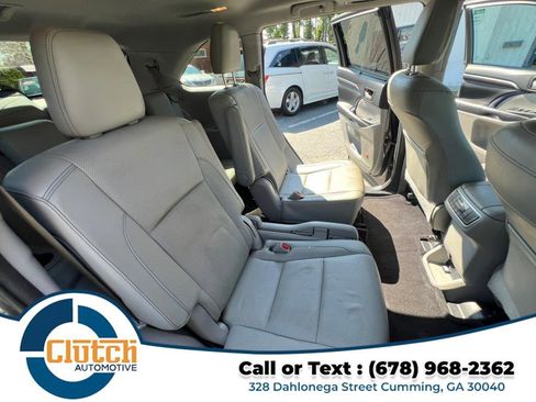 Used 2016 Toyota Highlander Limited w/ Driver Technology Package image 23