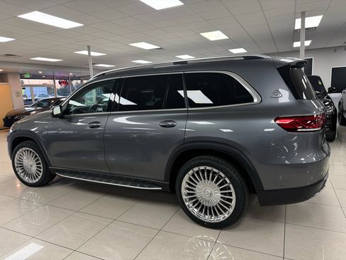 Used 2020 Mercedes-Benz GLS 450 4MATIC image 6