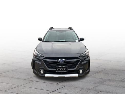 Used 2025 Subaru Outback Limited image 2