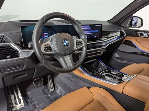 Used 2024 BMW X5 xDrive40i w/ M Sport Package AWD/4WD image 20