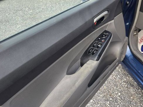 Used 2010 Honda Civic LX image 15