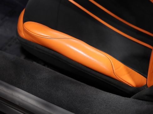 Used 2020 Aston Martin V8 Vantage Coupe RWD image 18